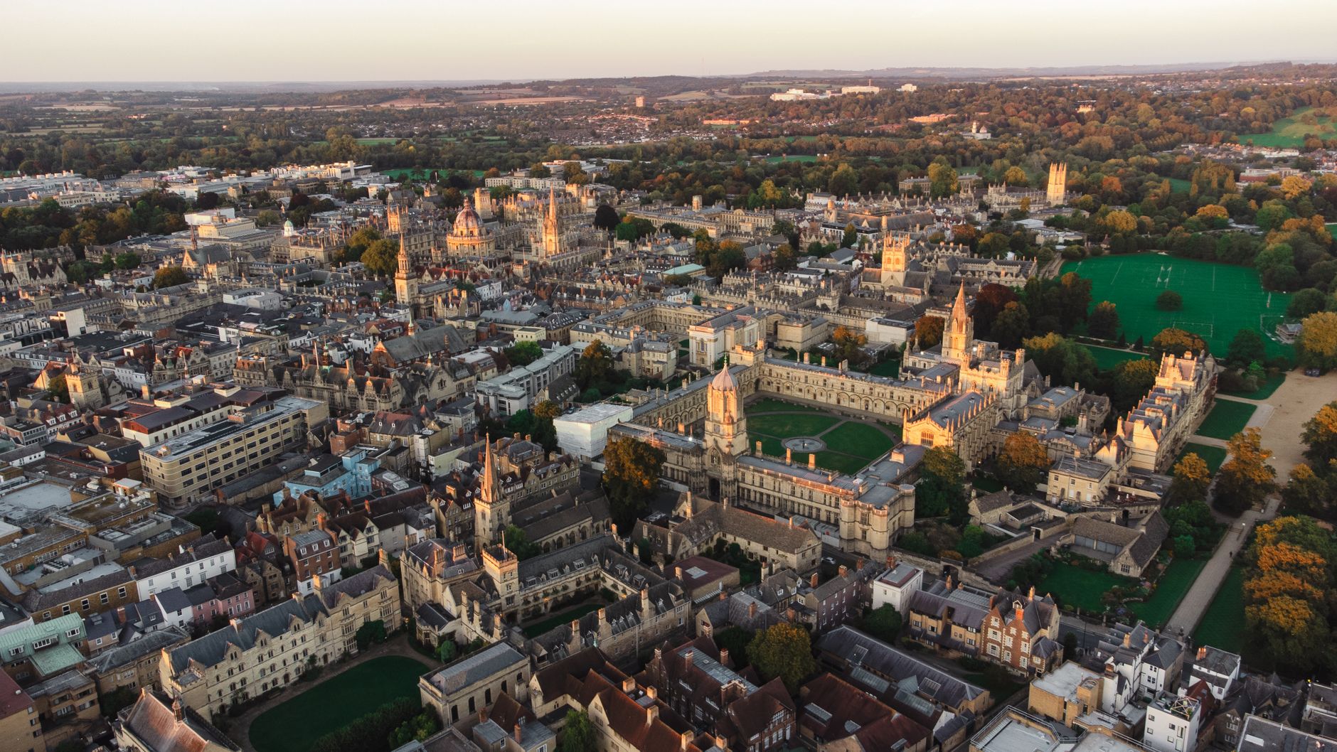 Oxford Brookes University 2026 Guide: Courses, Admissions & Rankings